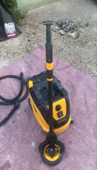 Lijadora Mirka con aspirador