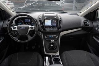 Ford Kuga 2016