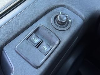 Fiat Talento 1.2 BASE CORTO 2.0MJTD 120CV.- " BAJO CONSUMO ".- " NACIONAL ".- " ETIQUETA MEDIOAMBIENTAL C VERDE ".- " FURGÓN 3 PLAZAS ".-