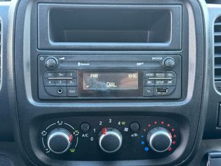 Fiat Talento 1.2 BASE CORTO 2.0MJTD 120CV.- " BAJO CONSUMO ".- " NACIONAL ".- " ETIQUETA MEDIOAMBIENTAL C VERDE ".- " FURGÓN 3 PLAZAS ".-