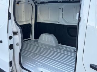 Fiat Talento 1.2 BASE CORTO 2.0MJTD 120CV.- " BAJO CONSUMO ".- " NACIONAL ".- " ETIQUETA MEDIOAMBIENTAL C VERDE ".- " FURGÓN 3 PLAZAS ".-