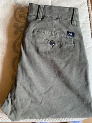 Pantalones chinos Dockers caballero verde oliva