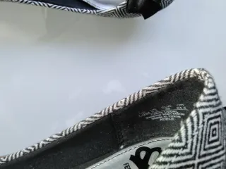 Manoletinas negras Fergalicious by Fergie