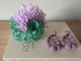 Traje de flamenca verde y morado