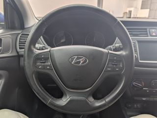 Hyundai i20 Hyundai i20 1.2 MPI 62kW (85CV) Essence LE