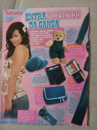 Posters dos DZRT e dos Morangos com Açúcar