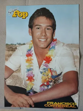 Posters dos DZRT e dos Morangos com Açúcar