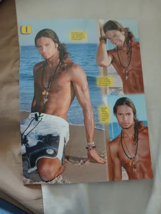 Posters dos DZRT e dos Morangos com Açúcar