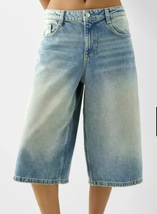 Pantalón vaquero Bershka ancho