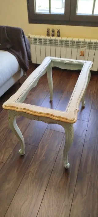Mesa de centro estilo francés