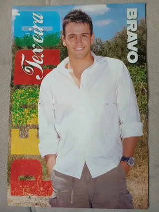 Posters dos DZRT e dos Morangos com Açúcar