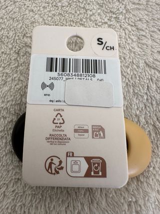 Set de anillos Parfois beige y negro