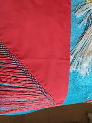 Mantón de Manila Rojo para niñas