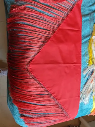 Mantón de Manila Rojo para niñas