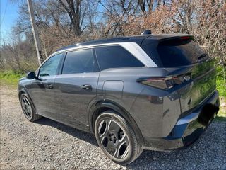 Peugeot e-5008 GT 2025