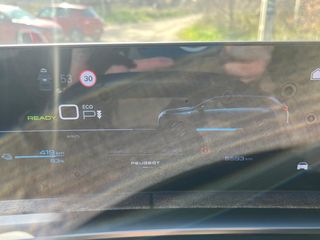 Peugeot e-5008 GT 2025