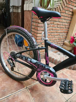 Bicicleta Btwin 24 con cambi Shimano