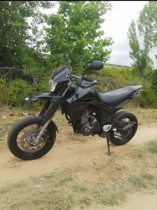Yamaha XT 660 X Supermotard Negra