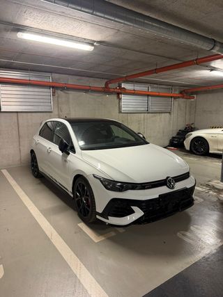 Volkswagen Golf 2025