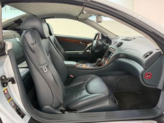 Mercedes-Benz  SL 2003