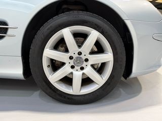 Mercedes-Benz  SL 2003