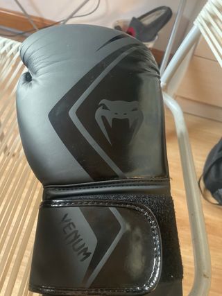 Guantes Boxeo Venum Contender 2.0 de 14 onzas