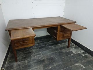 Mesa escritorio madera antigua