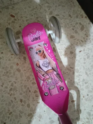 Patín infantil Barbie