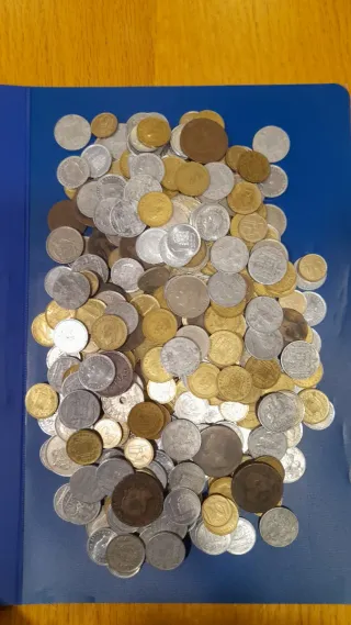 1 kg MONEDAS VARIADAS DE ESPAÑA