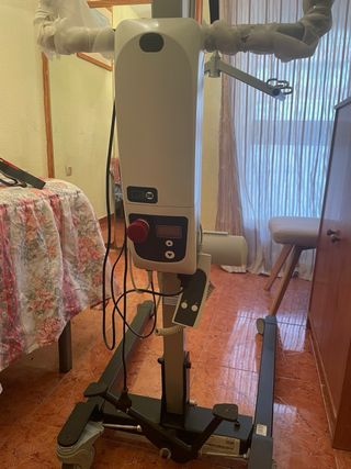 Grúa electrónica para personas