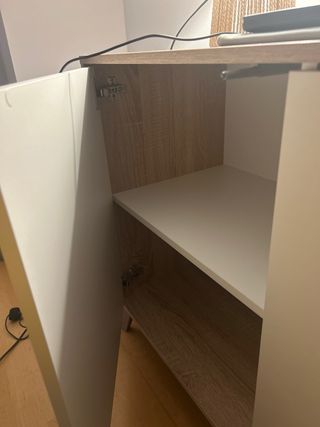 Cómoda de comedor madera y blanco