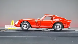 Ferrari 250 GTO 1/43 Solido
