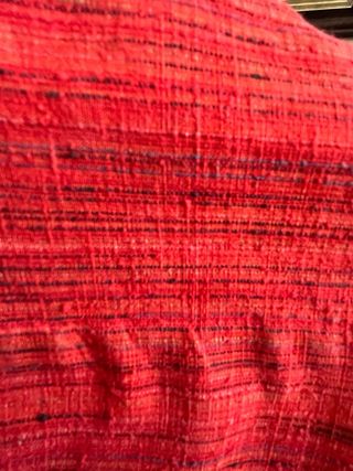 Kimono rojo con fajín estampado