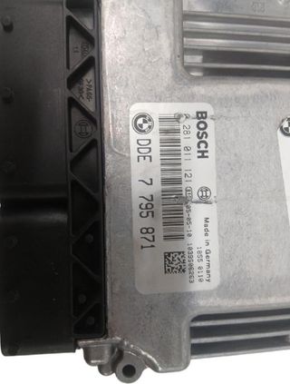 Centralita motor uce bmw 0281011121 serie 234182