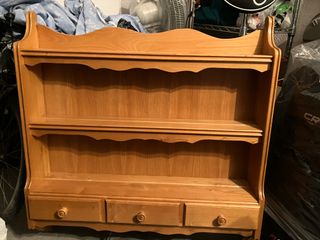 Librería de pino con cajones