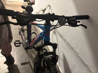 Bicicleta infantil azul y roja MONTY 26 pulgadas