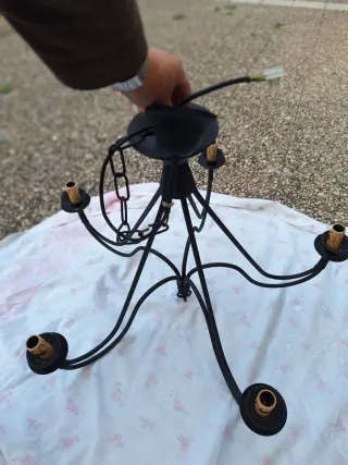 Lámpara de techo negra de metal