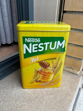 Caixa Metálica Cereais "Nestlé Nestum"