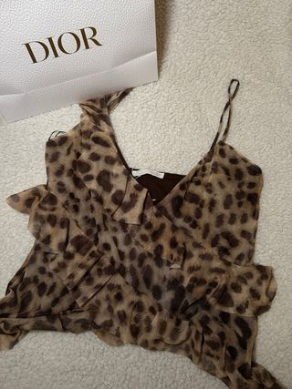 Top Zara Animal Print Volantes