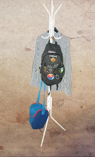 Appendiabiti terra ingresso metallo cappotto stand