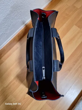 Bolso Prada Negro y Rojo