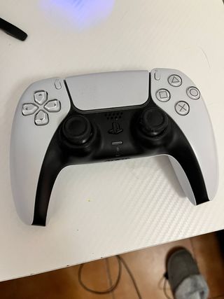 PS5 Digital 825GB + 2 Mandos