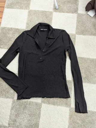 Zara Camiseta Manga Larga Negra