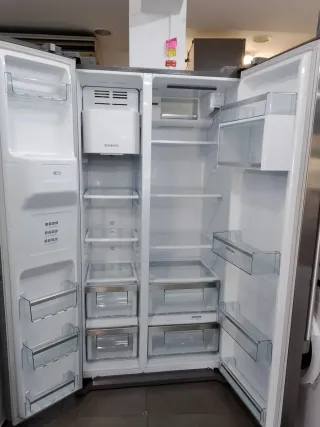 Nevera  Acero Inoxidable Siemens