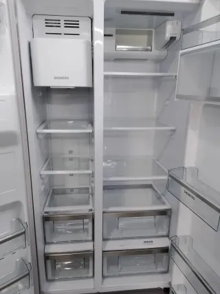 Nevera  Acero Inoxidable Siemens