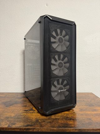 Caja PC UNYKA ATX con 4 ventiladores y cristal