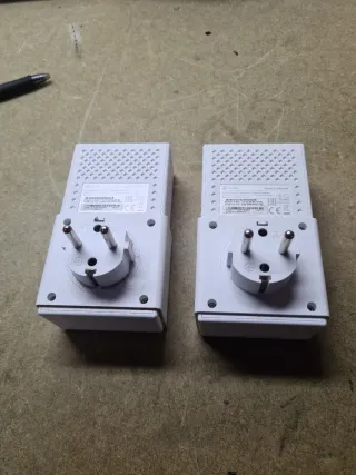 2 x TP-Link TL-PA7010P Powerline
