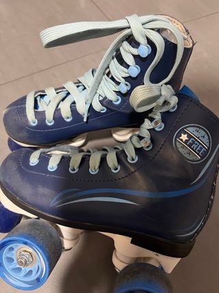 Patines 4 ruedas niña talla 31 SAICA