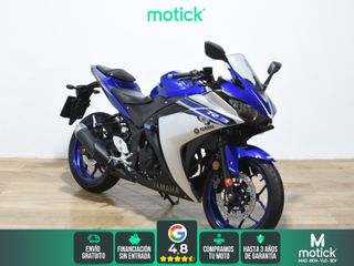 YAMAHA YZF R3