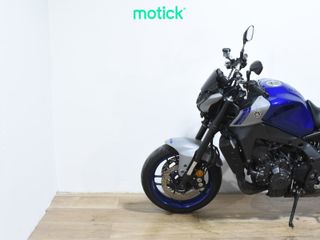 YAMAHA MT-09 (A)